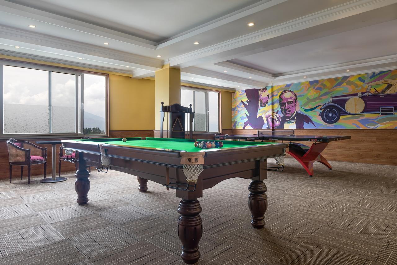 MAYFAIR Himalayan Spa Resort Kalimpong Bagian luar foto