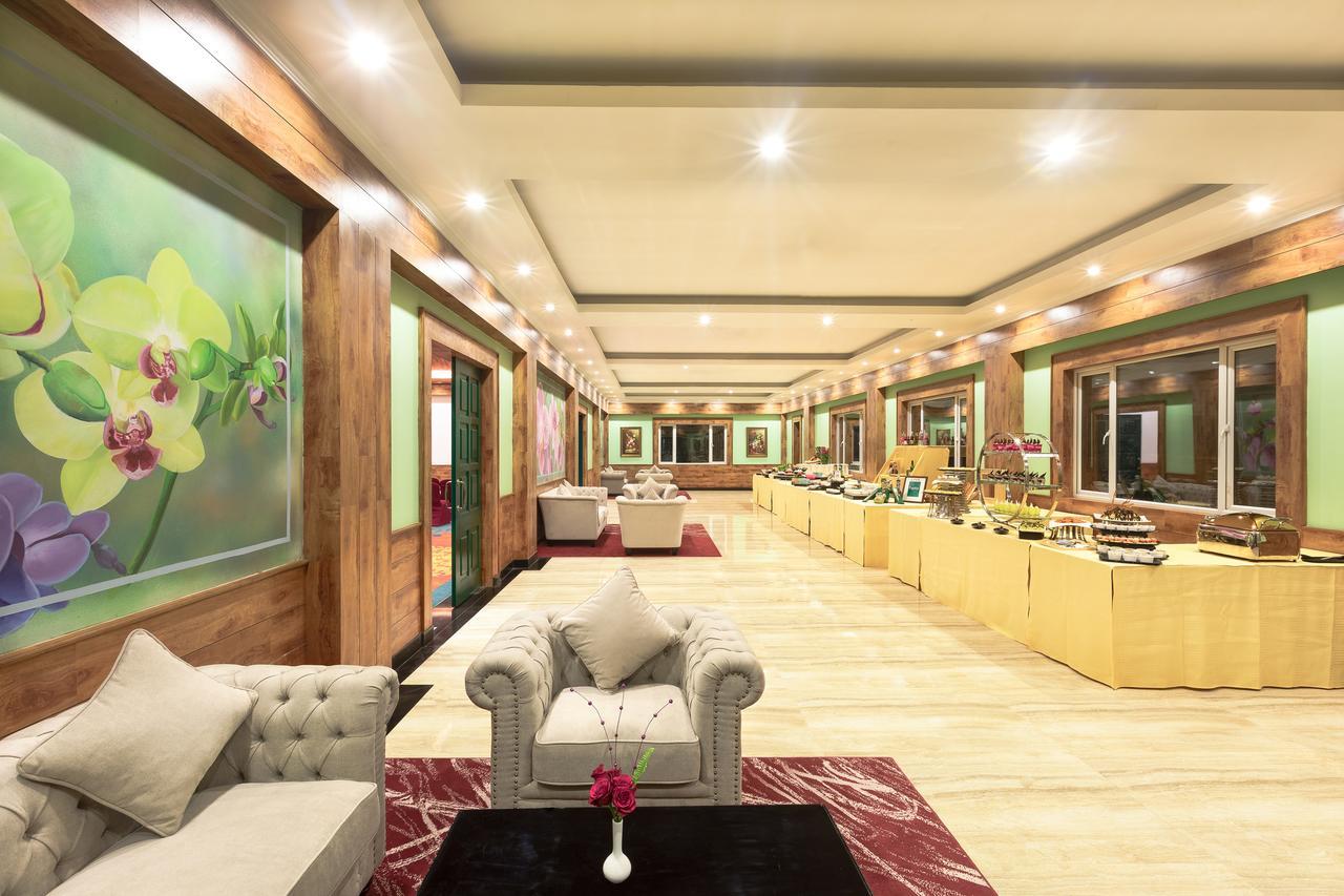 MAYFAIR Himalayan Spa Resort Kalimpong Bagian luar foto