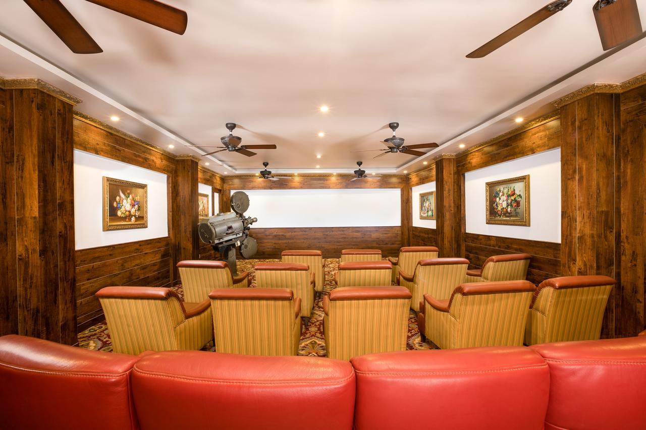 MAYFAIR Himalayan Spa Resort Kalimpong Bagian luar foto